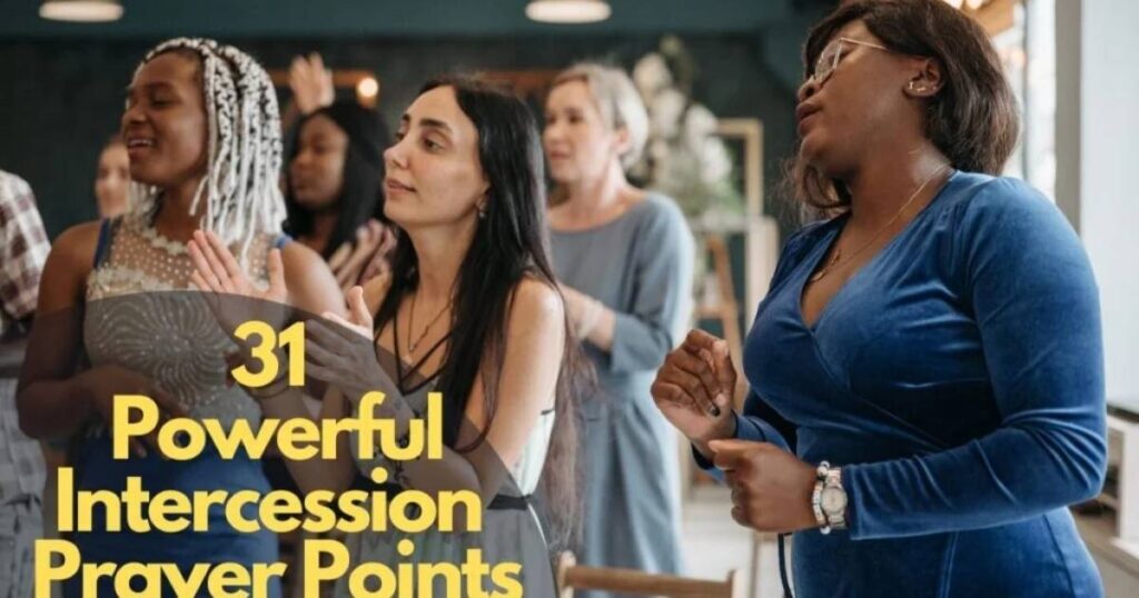 25 Powerful Opening and Closing Prayers for Meetings with Scriptures